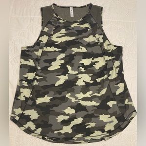 Lululemon Sculpt Tank Top - Green Camo - Size 14